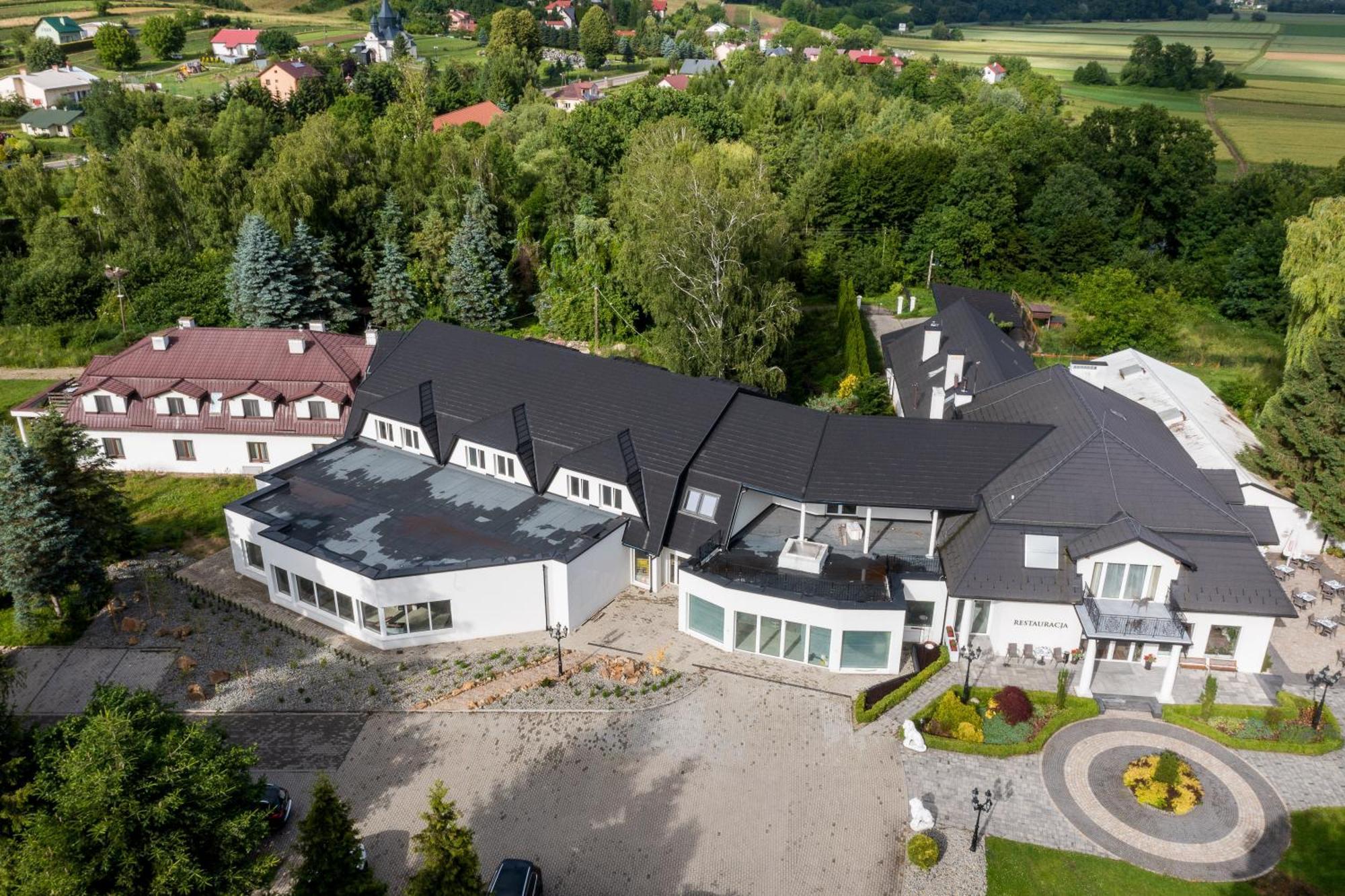 Hotel Dwór Wapowce Exterior foto